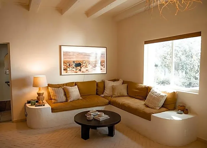 The Jth Hotel Tucson