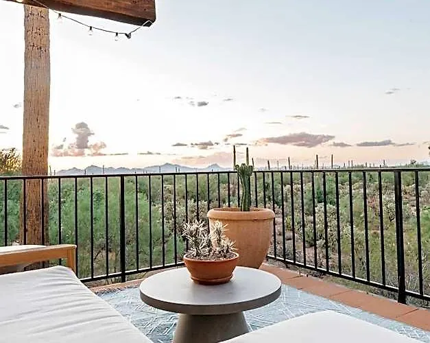 The Jth * Tucson